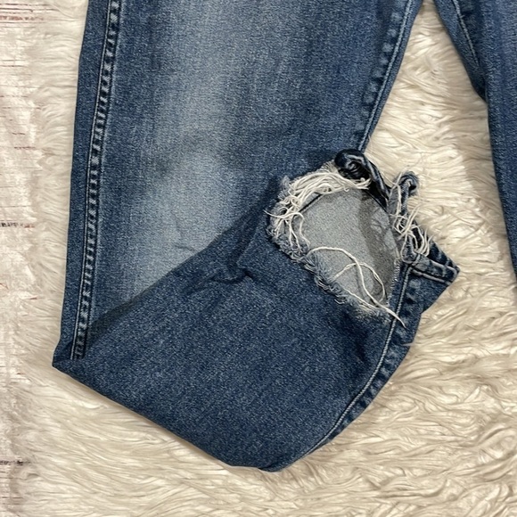 3x1 NYC Authentic Straight Crop Cammi Distressed Hem High Rise Jeans - Picture 8 of 14